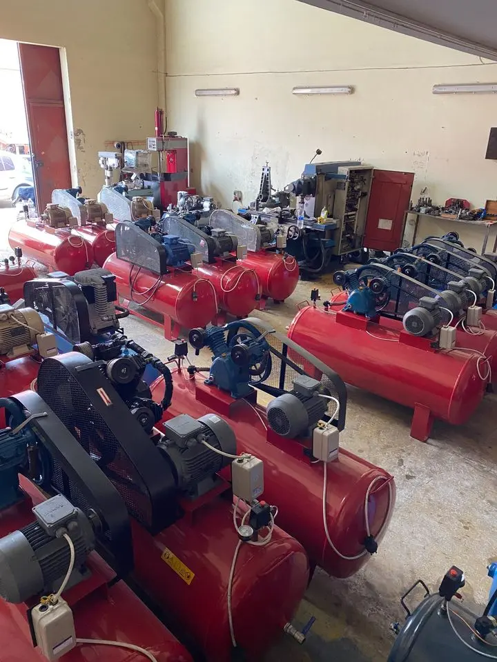 img/urunler/kompresor/100-200-300 lt air compressors.webp